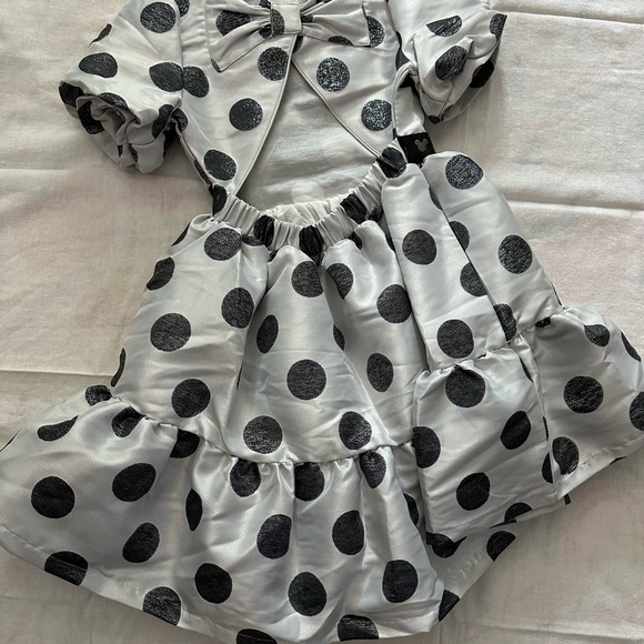 Disney Black and‎ White Polka Dot Kids Dress - Picture 4 of 6
